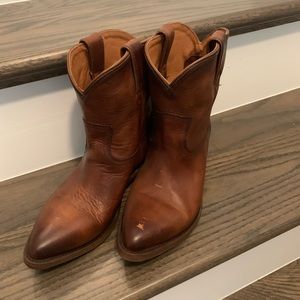 Frye Western Boots, barely worn.